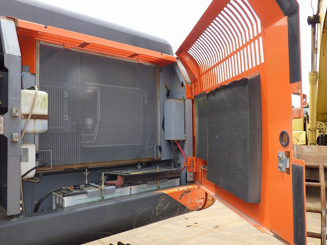 HITACHI ZX200LC-5B（303330） - Image 29