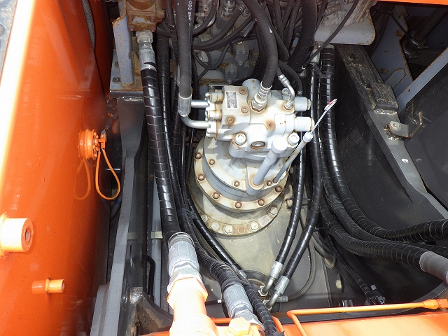 HITACHI ZX200LC-5B（303330） - Image 33