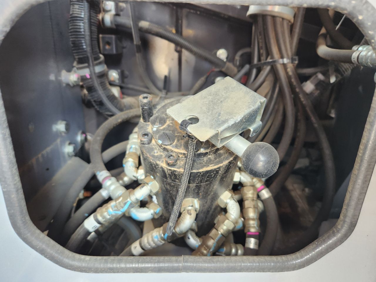 HITACHI ZX200LC-7（502756） - Image 37