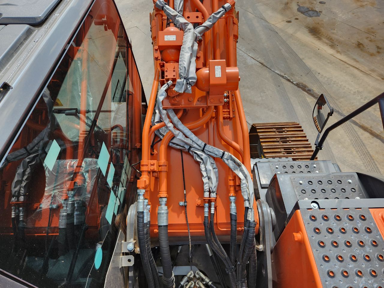 HITACHI ZX200LC-7（502756） - Image 7