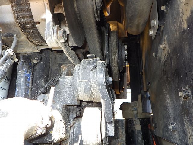 HITACHI ZW220-6（H83-10053） - Image 39