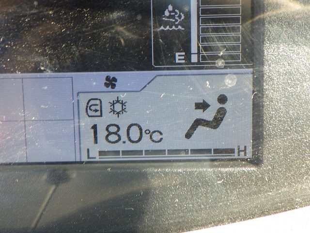 HITACHI ZW220-6（H83-10053） - Image 61